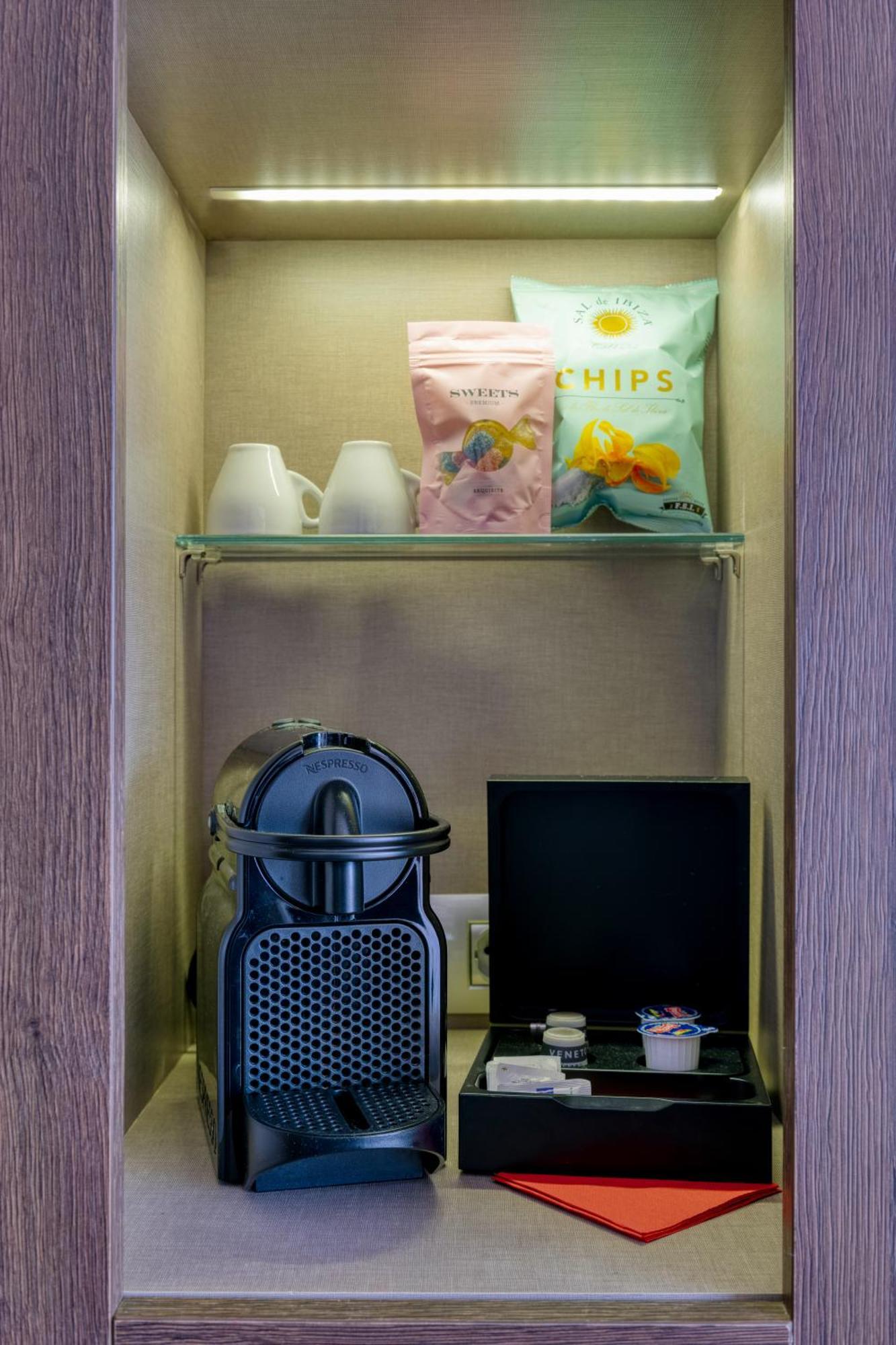 Hotel América 4*